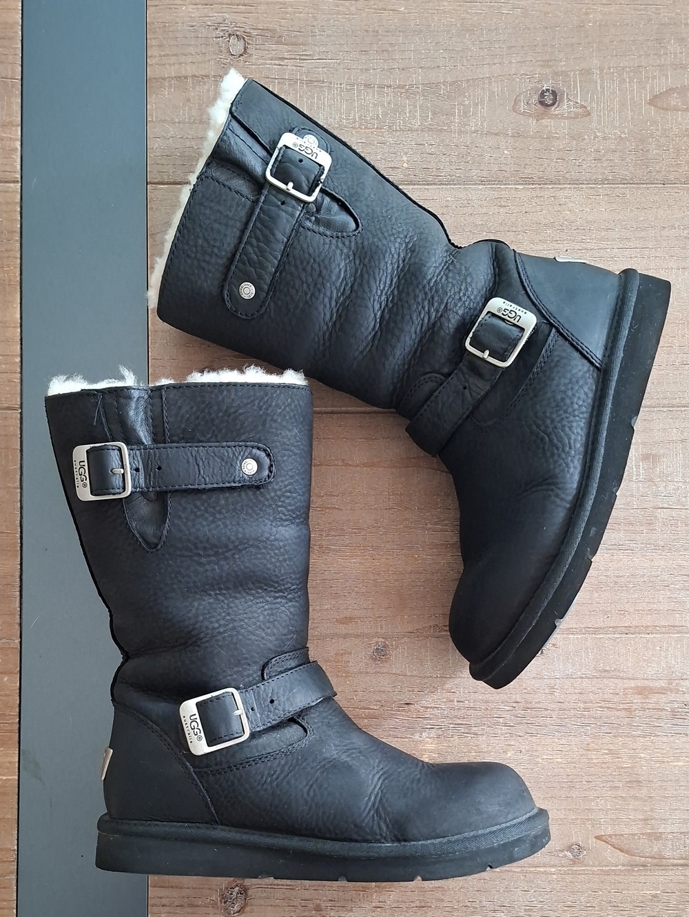 UGG Cozy Classic Black 'Kensington' Sherpa-lined Moto/Biker Boots (US 6)